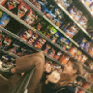 Meet your Posher, Iris